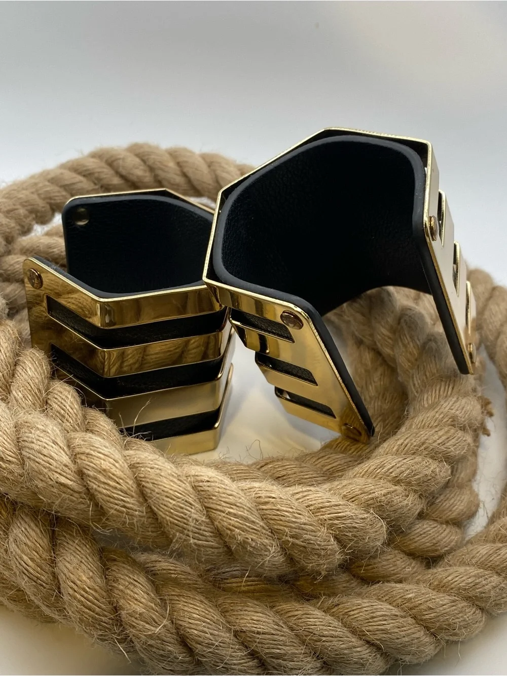 Vintage Gold and Black Chevron Link Bracelet Watch
